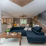 Casa Brazzana * Sovinjak