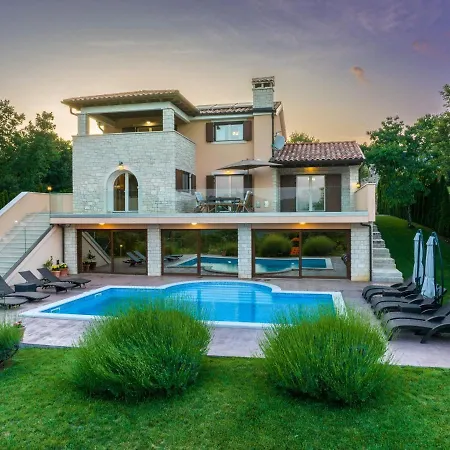 Vila Casa Brazzana