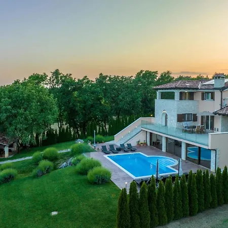 Casa Brazzana Willa Sovinjak