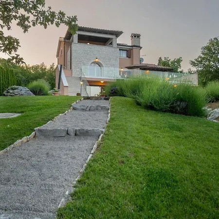 Casa Brazzana Villa